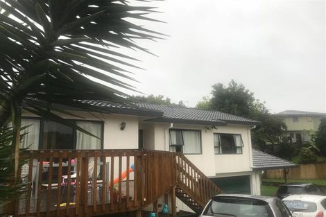 Photo of property in 112b Triangle Road, Massey, Auckland, 0614