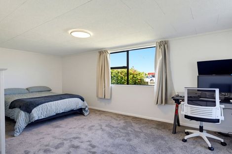 Photo of property in 10 Te Kupe Road, Paraparaumu Beach, Paraparaumu, 5032