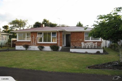 Photo of property in 28 Liston Crescent, Hillcrest, Hamilton, 3216