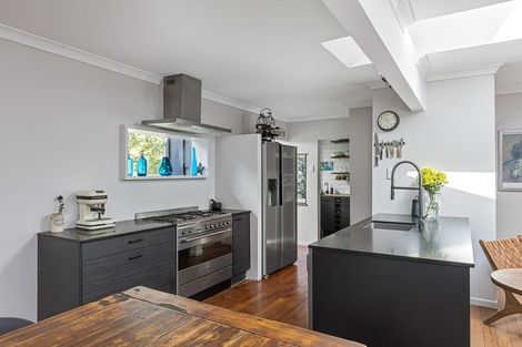 Photo of property in 8 Twin Stream Road, Warkworth, 0983