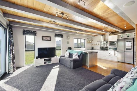 Photo of property in 55 Sovereign Boulevard, Kaiapoi, 7630