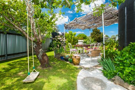 Photo of property in 32 Grafton Road, Te Hapara, Gisborne, 4010