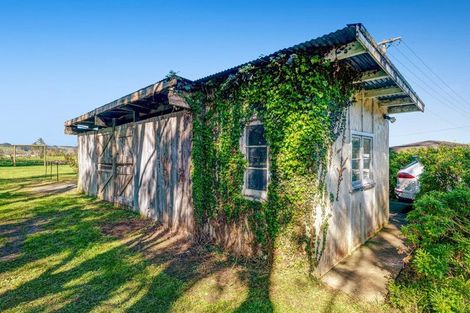 Photo of property in 42 Rimmer Road, Helensville, 0875