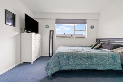 Photo of property in 39 Heather Street, Levin, 5510