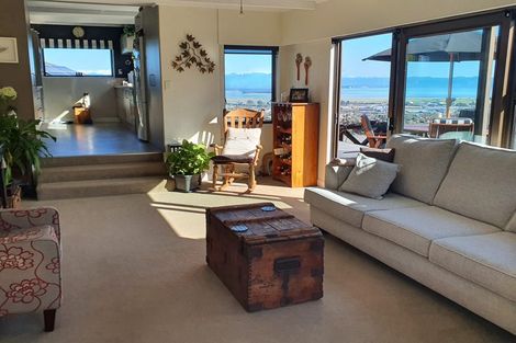 Photo of property in 98 Arapiki Road, Stoke, Nelson, 7011