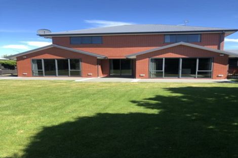 Photo of property in 3 Foresters Crescent, Parklands, Christchurch, 8083