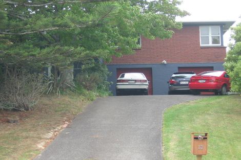 Photo of property in 13 Ramillies Place, Glenfield, Auckland, 0629