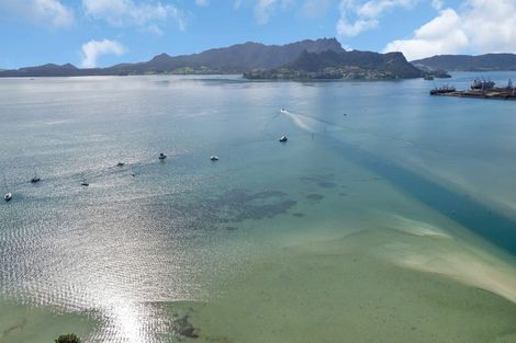 Photo of property in 18 Mariners Haven, One Tree Point, 0118