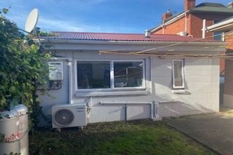 Photo of property in 8 Howe Street, North Dunedin, Dunedin, 9016