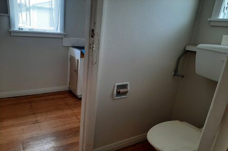 Photo of property in 15 Brett Place, Takaro, Palmerston North, 4412