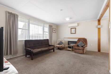 Photo of property in 9 Ellesmere Crescent, Highbury, Palmerston North, 4412