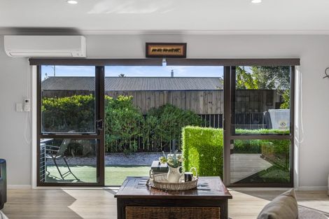 Photo of property in 20 Milson Drive, Papakura, 2110