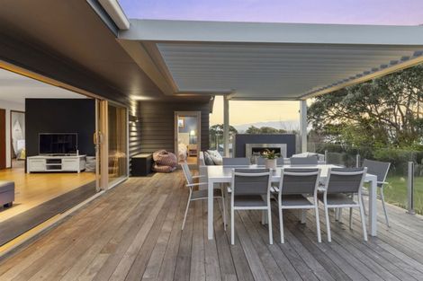 Photo of property in 21 Mcdonnell Street, Omokoroa, 3114