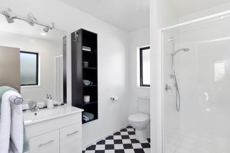 Photo of property in 305 Carmichael Road, Brookfield, Tauranga, 3110