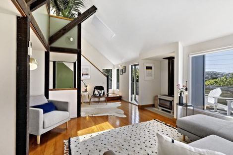 Photo of property in 77 Durham Street, Brooklyn, Wellington, 6021