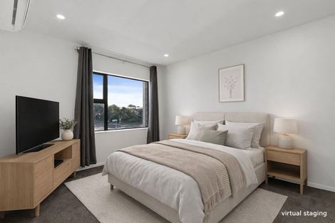 Photo of property in 2c Melleray Place, Randwick Park, Auckland, 2105