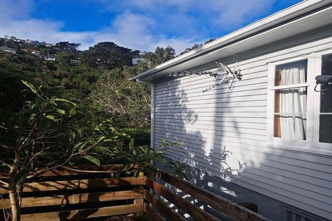 Photo of property in 51 Albemarle Road, Northland, Wellington, 6012