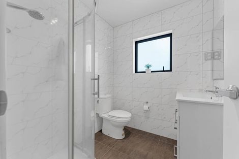 Photo of property in 46c Russell Road, Manurewa, Auckland, 2102