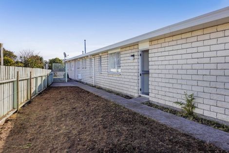Photo of property in 65 Murray Avenue, Hawera, 4610