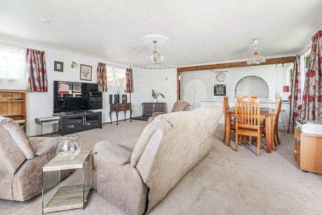 Photo of property in 10 Perry Place, Bader, Hamilton, 3206