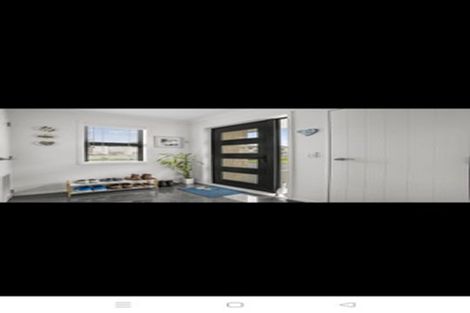 Photo of property in 19 Latimer Way, Petone, Lower Hutt, 5012