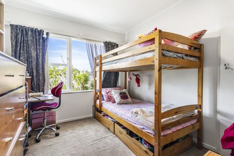 Photo of property in 2/30 Gibraltar Street, Howick, Auckland, 2014