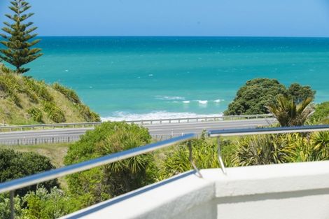 Photo of property in 33 Sirrah Street, Okitu, Gisborne, 4010