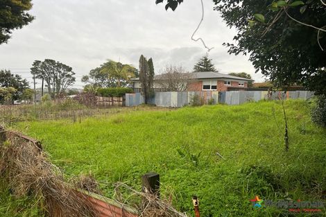 Photo of property in 98 Hepburn Road, Glendene, Auckland, 0602