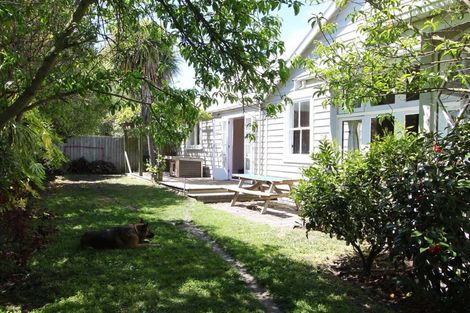 Photo of property in 27 Owles Terrace, New Brighton, Christchurch, 8061