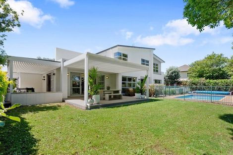 Photo of property in 33 Oak Manor Drive, Albany, Auckland, 0632