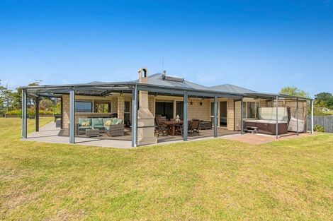 Photo of property in 155 West Road, Kaukapakapa, 0873