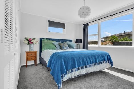 Photo of property in 13 Mangarau Crescent, Havelock North, 4130