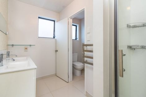 Photo of property in 28 Melville Street, Bishopdale, Christchurch, 8053