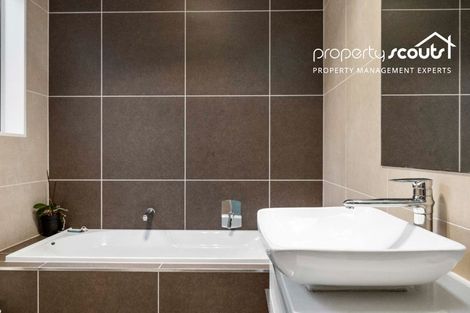 Photo of property in 503a Great South Road, Rosehill, Papakura, 2113