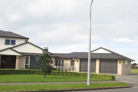 Photo of property in 20 Crannich Place, Wattle Downs, Auckland, 2103