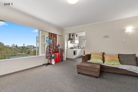 Photo of property in 71 College Road, Northcote, Auckland, 0627