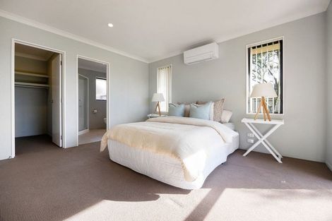 Photo of property in 18 Saffron Street, Cambridge, 3434