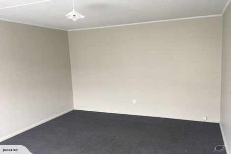 Photo of property in 2/474 Hereford Street, Linwood, Christchurch, 8011