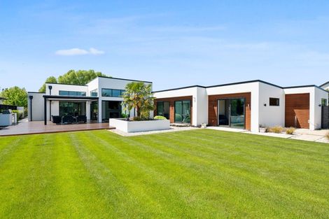 Photo of property in 128 Tosswill Road, Prebbleton, 7604