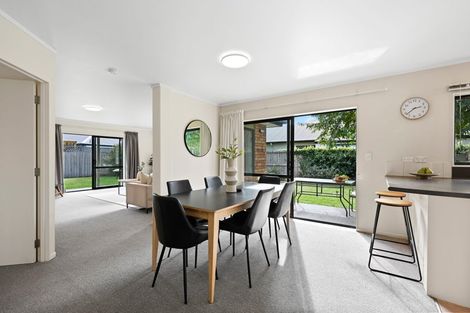 Photo of property in 15 Aldona Place, Fairview Downs, Hamilton, 3214