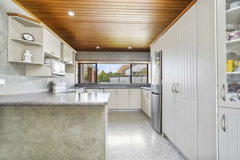 Photo of property in 48 Ashley Street, St Andrews, Hamilton, 3200