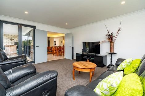 Photo of property in 194 Flyger Road, Mata, Whangarei, 0171