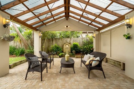 Photo of property in 27 Kinleith Way, Albany, Auckland, 0632