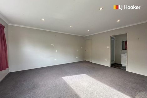 Photo of property in 6 Stephen Street, Halfway Bush, Dunedin, 9010
