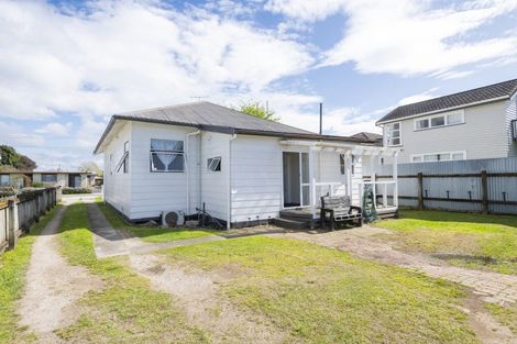Photo of property in 8 Wellington Street, Te Hapara, Gisborne, 4010