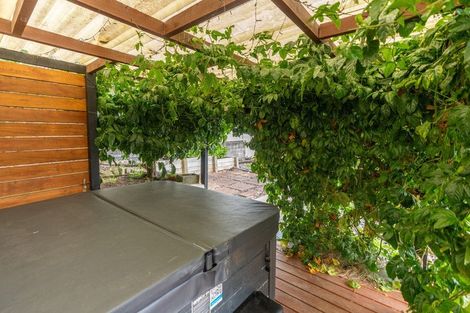 Photo of property in 30 Houchens Road, Glenview, Hamilton, 3206