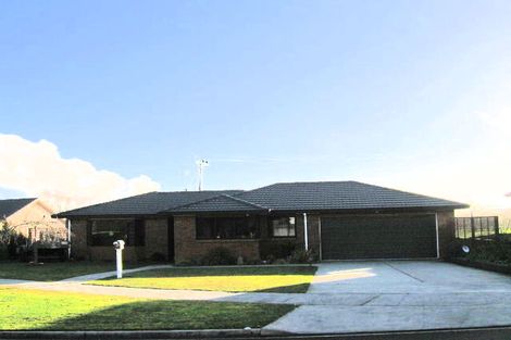 Photo of property in 5 Country Lane, Western Heights, Hamilton, 3200