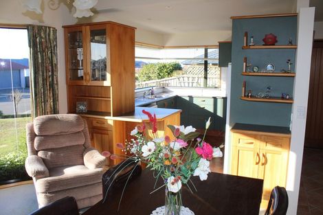 Photo of property in 16 Alpine Close, Marchwiel, Timaru, 7910