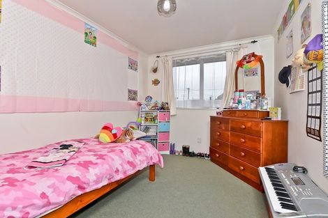 Photo of property in 11 Roy Street, Nawton, Hamilton, 3200