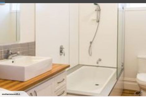 Photo of property in 1/15 Emerson Street, Berhampore, Wellington, 6023